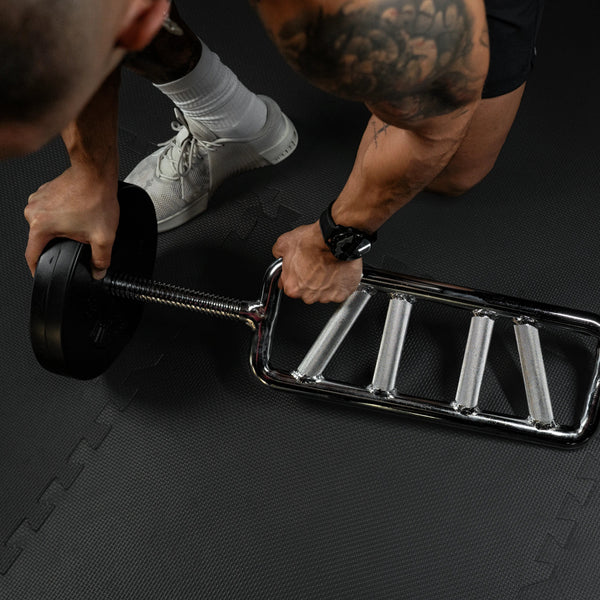 Aparat pentru triceps Diagonal cu închizători în formă de stea