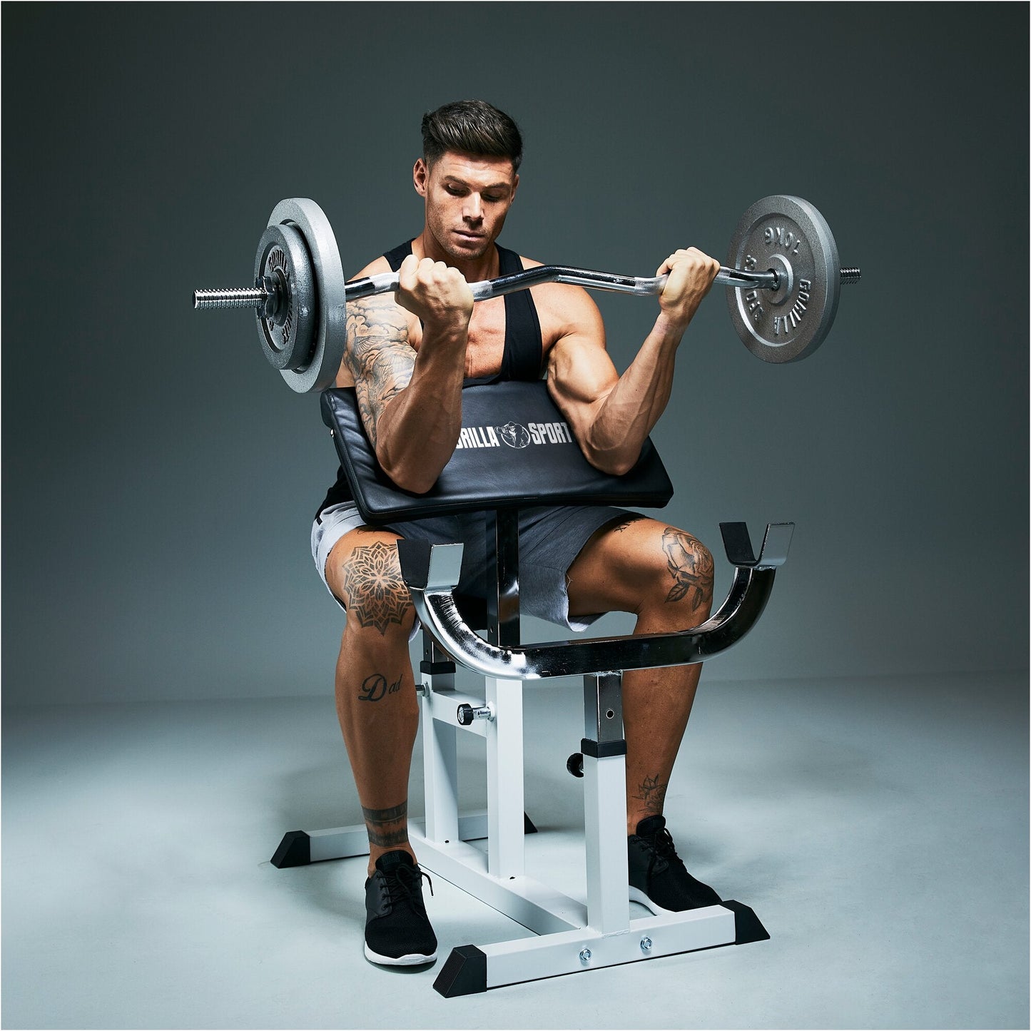 Bancă de curl reglabilă, incluzând set de curl din fontă de 38 kg