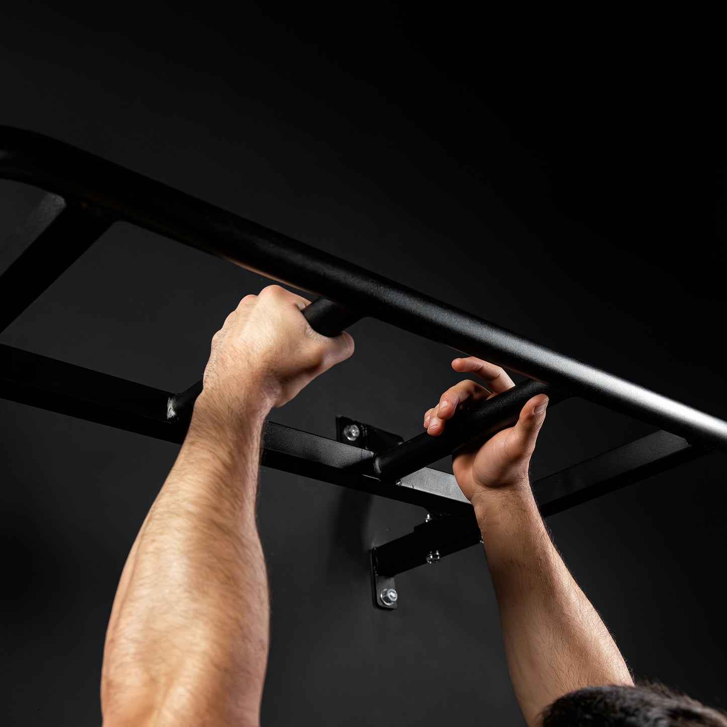 Bară de tracțiuni Multi Grip pentru perete