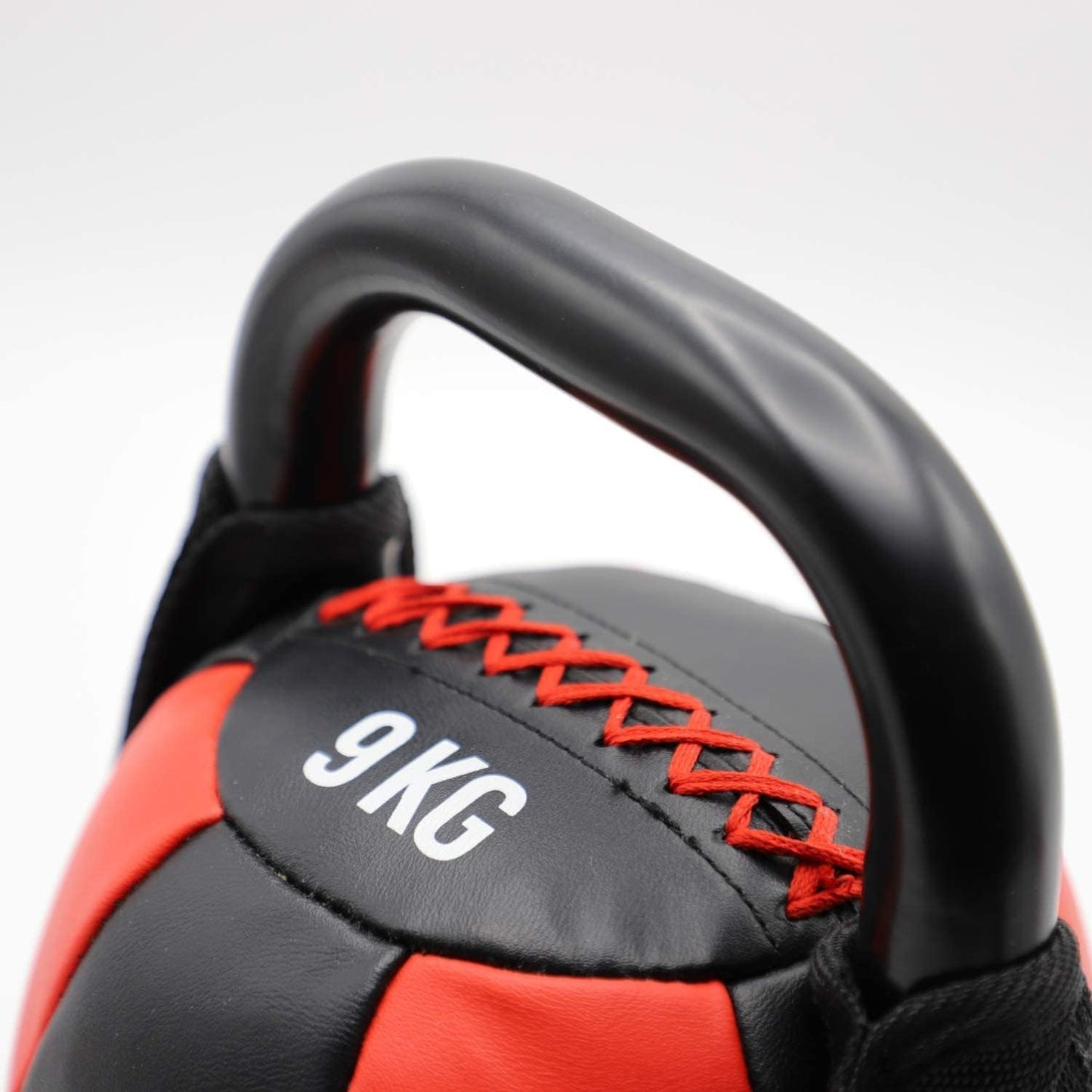 Kettlebell cu înveliș moale și mâner, greutate 6 - 12 KG, Lukadora