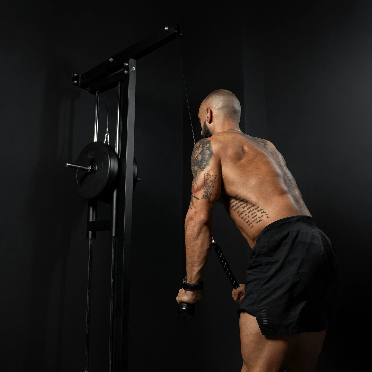 Sfoara pentru triceps/biceps din nailon, incluzând articulație pivotantă