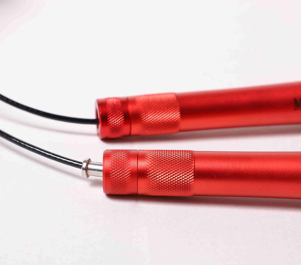 Coardă de sărit roșie, Lukadora